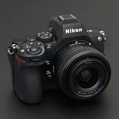 ニコンからAPS-Cの新フラッグシップモデル「D500」が突如発表！ ファン