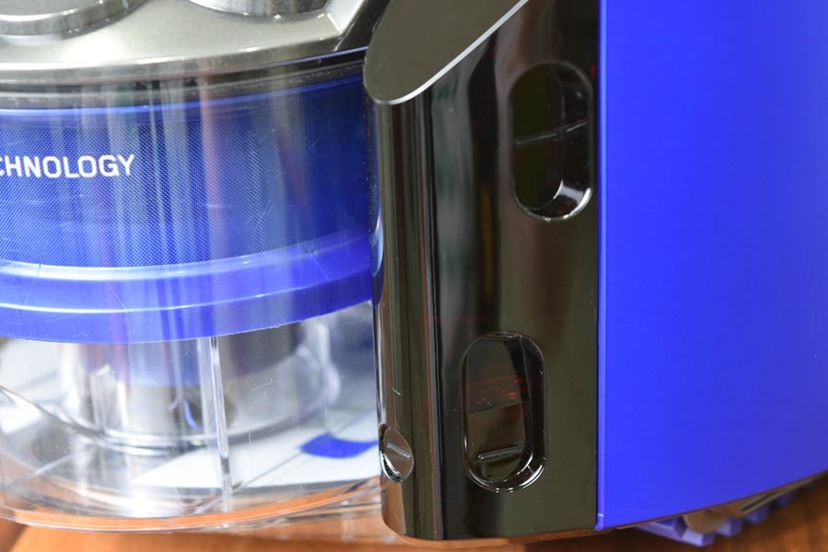 ダイソンのロボット掃除機「Dyson 360 Heurist」はココがスゴイ