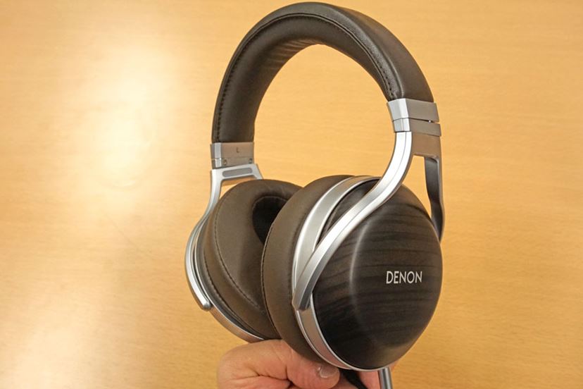 デノンの伝統を受け継ぐ最新ヘッドホン「AH-D5200」「AH-D1200」徹底