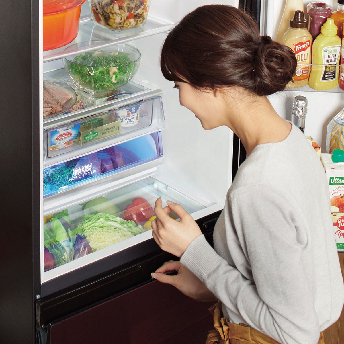 PR]業界初！ アクアの冷凍冷蔵庫「デリエ」は冷蔵室から野菜室が