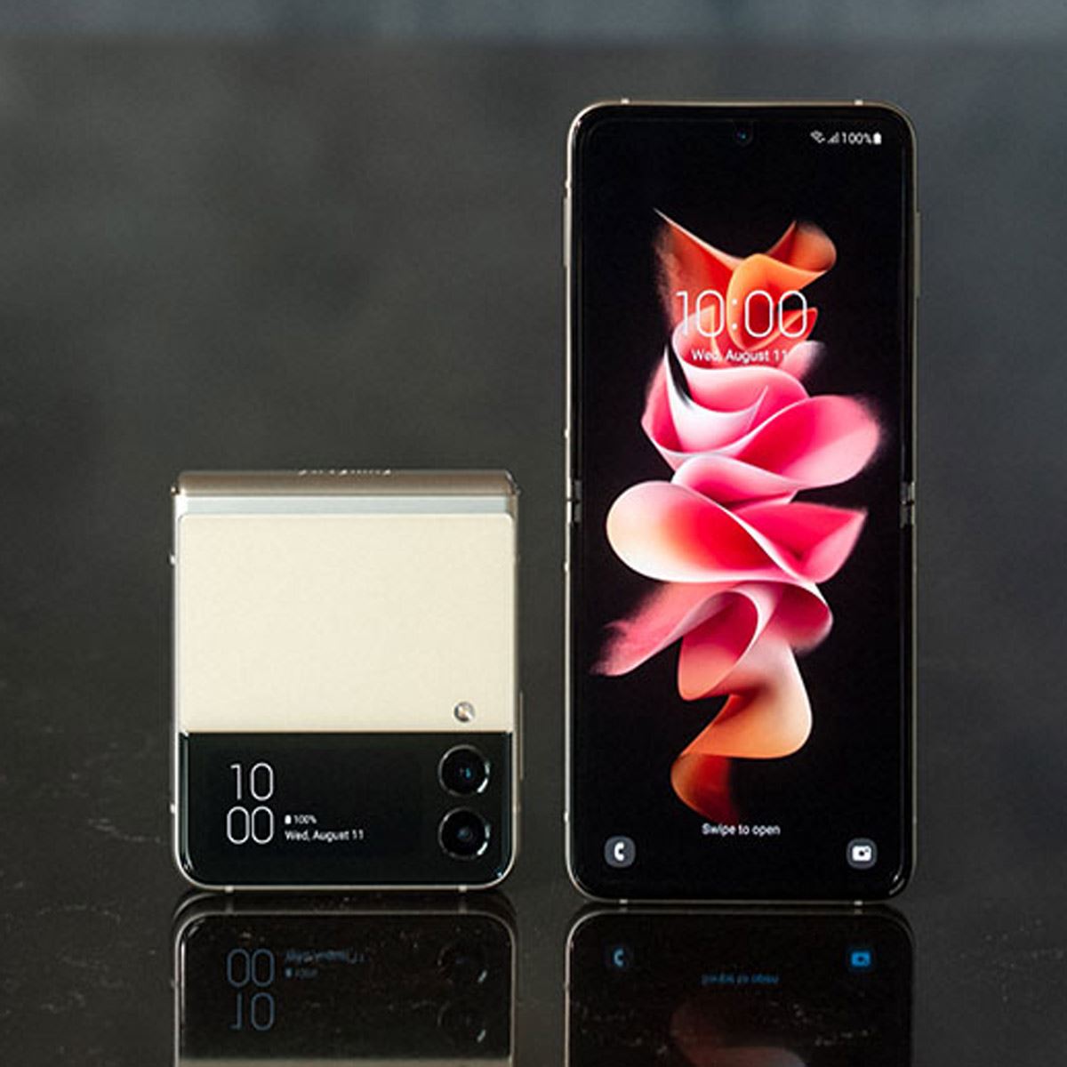 折りたたみスマホでは破格の「Galaxy Z Flip 3」が発表 - 価格.comマガジン