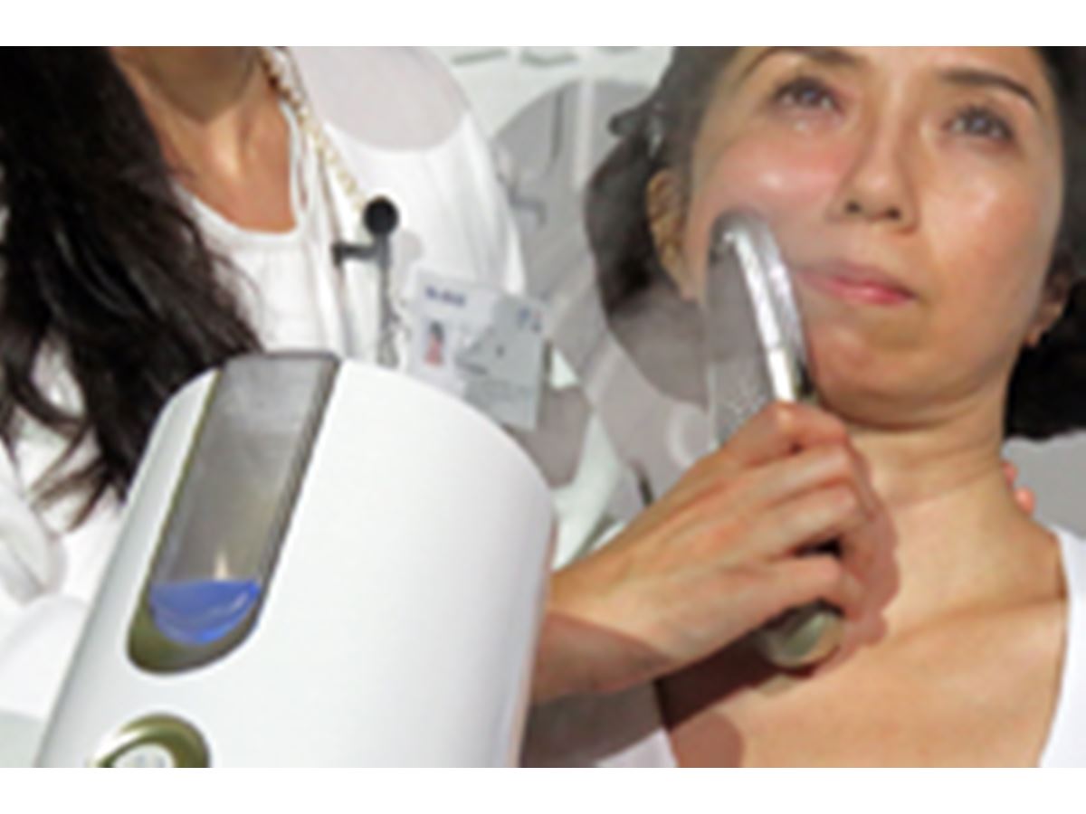 体験！ できたての水素水を浴びて、飲んでエイジングケアする「ピュア