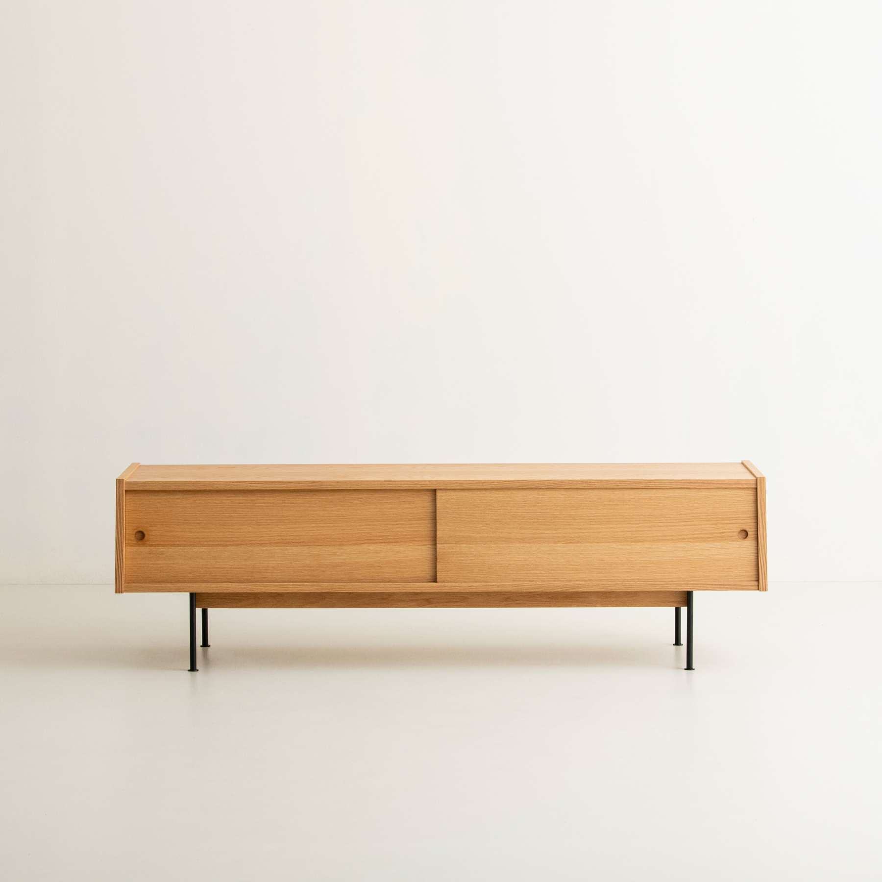 Kastle（カッスル）テレビボード｜karf・Blackboard｜オリジナル家具と