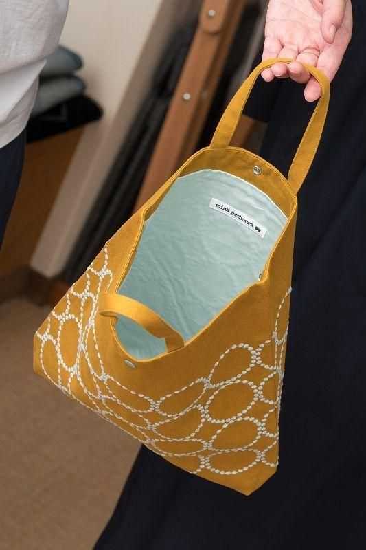mina perhonen kanssa tote bag -tambourine- Lサイズ(32×29.5×5