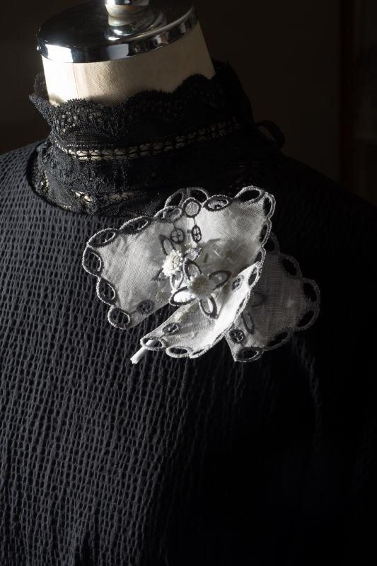 mina perhonen sound drop コサージュ (bouquet) - ミナペルホネン正規