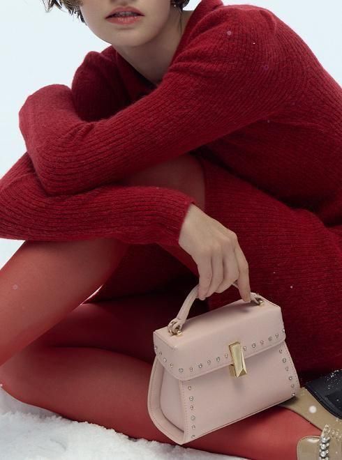 CELFORD (セルフォード)【リュタン】 ビジュースタッズポシェット 26春