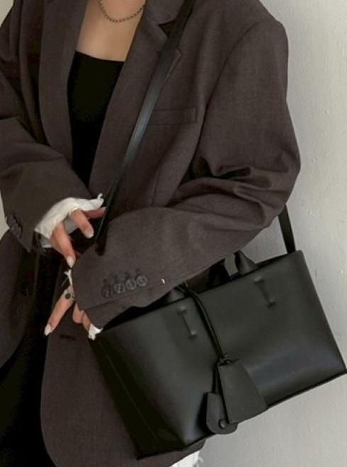 TODAYFUL (トゥデイフル）Useful Leather Bag (M)☆ 26春夏予約2