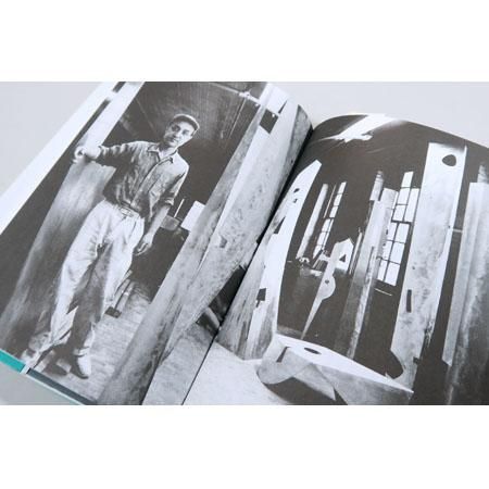 LISTENING TO STONE 石を聴く イサム・ノグチの芸術と生涯 - モエレ沼