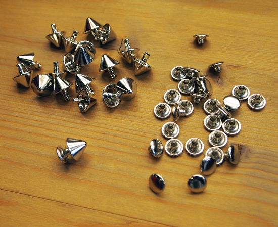 ロンドンコーン コニカルスタッズ ランス 鋲 日本製 BARKBOX オリジナル