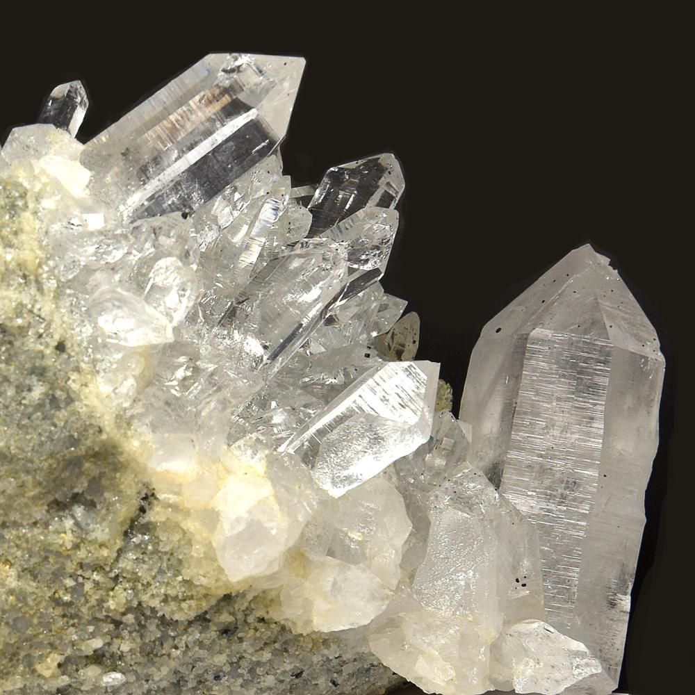 マニハール産 ヒマラヤ水晶クラスター 170x90x85mm #PH542