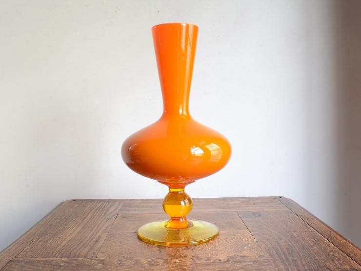 ヴィンテージ オレンジガラス フラワーベース（H26cm）｜アンティーク