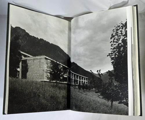 PETER ZUMTHOR WORKS Buildings and Projects 1979-1997 ピーター