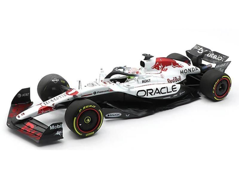 希少ミニチャンプス1/18レッドブル マックスフェルスタッペン日本