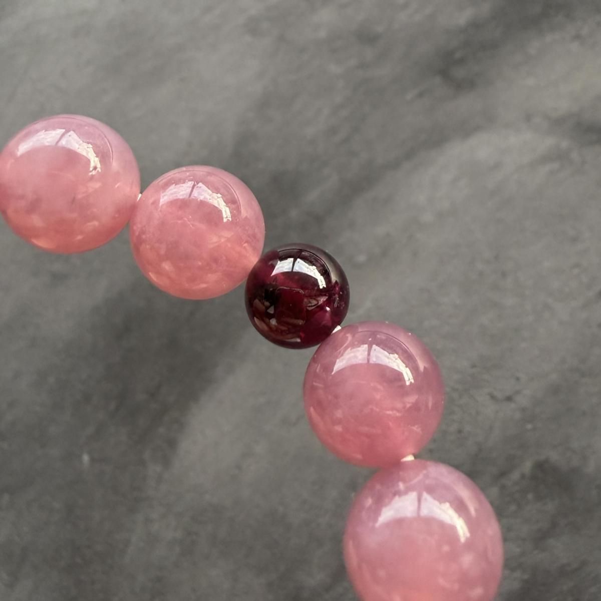 おまもりブレス｜ディープローズクォーツ×ガーネット