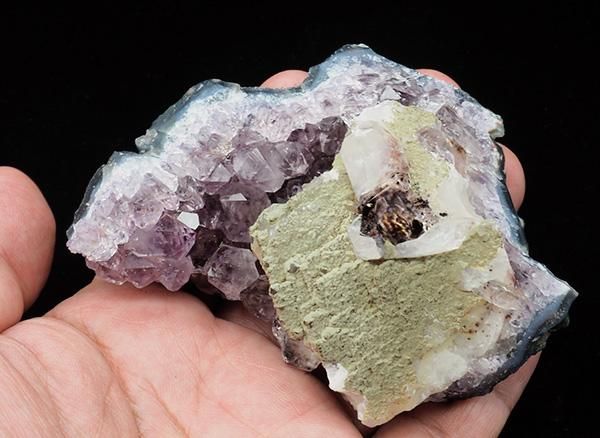 アメジスト- 吉祥寺の天然石のお店『Seven Wishes』