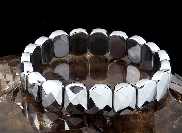 話題の高純度!!テラヘルツ鉱石 - 吉祥寺の天然石のお店『Seven Wishes』