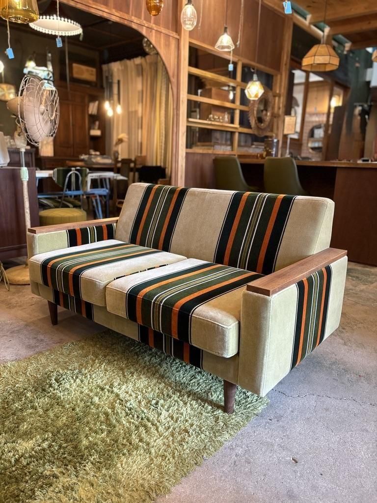 当店限定！昭和レトロストライプソファ レトロ家具、レトロインテリア