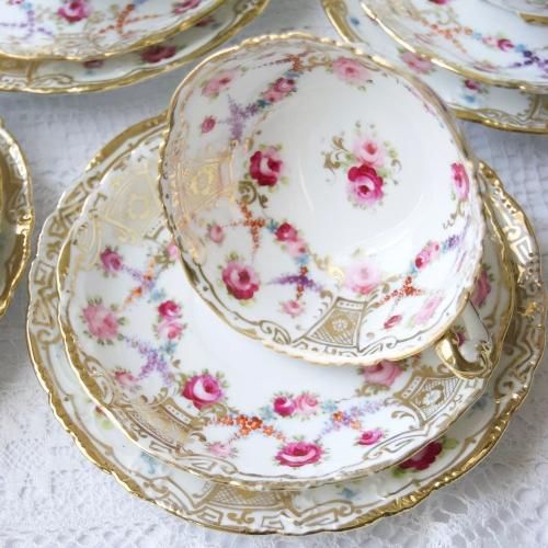 オールドノリタケ、1900年初期、美しい金彩とピンクのバラと