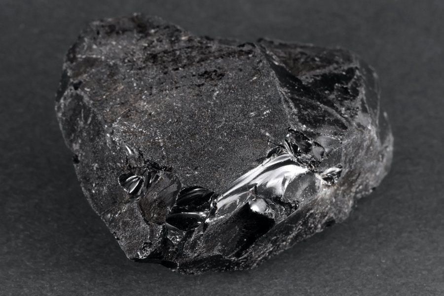 和田峠産 黒曜石 原石 73g｜国産天然石通販キラリ石