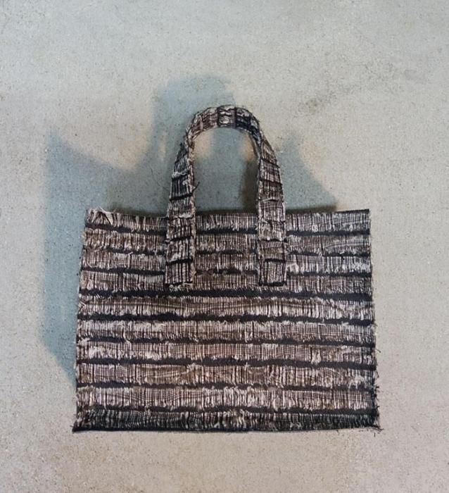 LUISA CEVESE RIEDIZIONI 2504-02 Small rectangular sharp edge bag