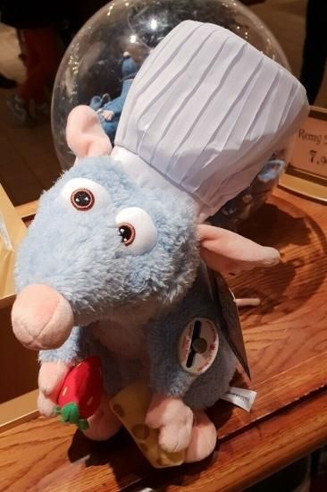 ディズニーランドパリ レミーのおいしいレストラン レミー ぬいぐるみ