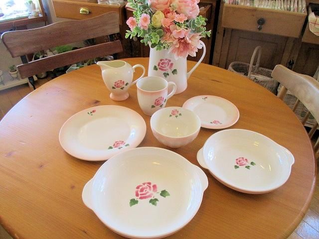 マニーローズ 陶器ラ・フロレゾン ピッチャー - 「フランス雑貨マニー