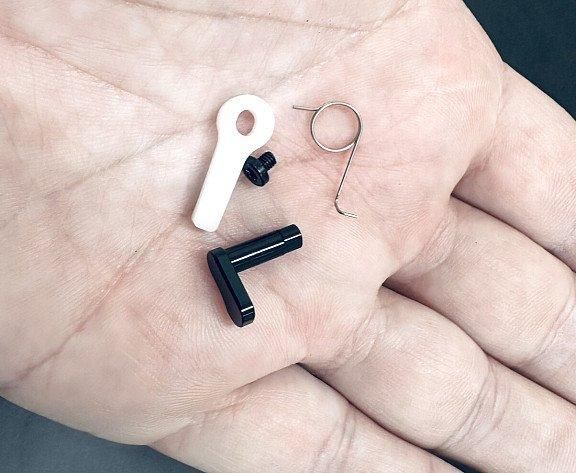 RETRO ARMS CNC Trigger Safety Lever V2 2025 - G.A.W.ウェブショップ