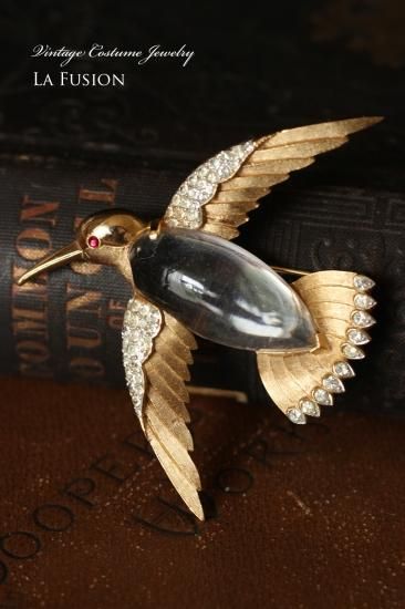 Trifari＊トリファリ ジェリーベリーが優雅に輝く鳥のヴィンテージ