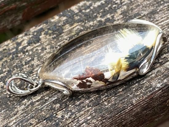 太陽ルチルクォーツ|ペンダントトップ - 高品質天然石のハンドメイド