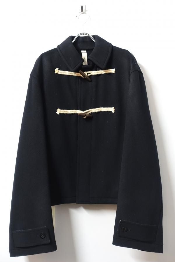 SHINYAKOZUKA(シンヤコズカ)/DUFFLE JK WITH NO BIJOU/BLACK 通販