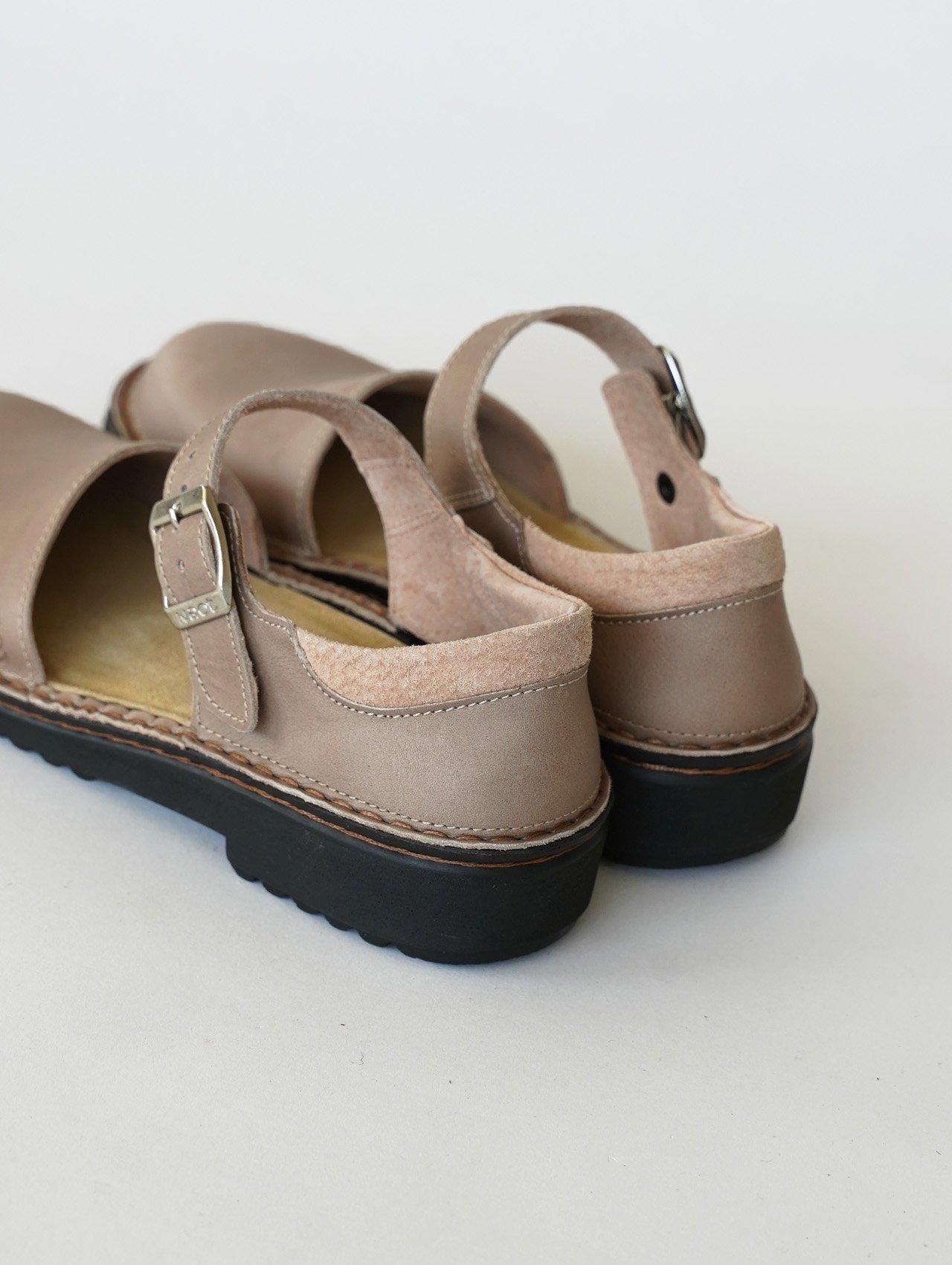 OLGA / Khaki Beige - NAOT ナオトジャパン オンラインショップ