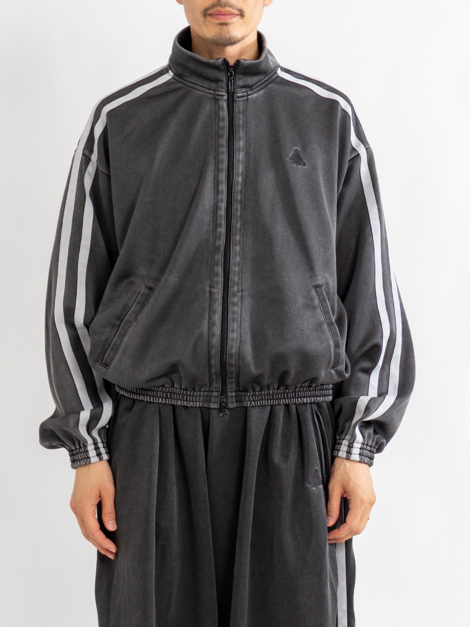 FADED BLACK TRACK JACKET-フェイデッドブラックトラックジャケット