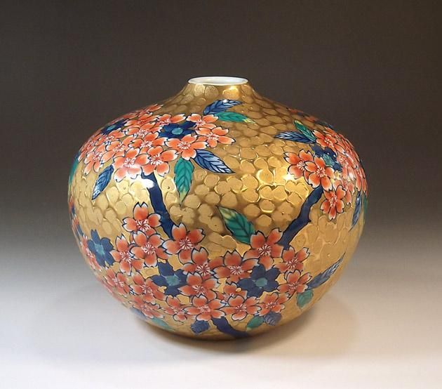 有田焼 藤井錦彩 染錦 桜絵 菖蒲絵 扇割 美術品 鶴首 花瓶 共箱 2393