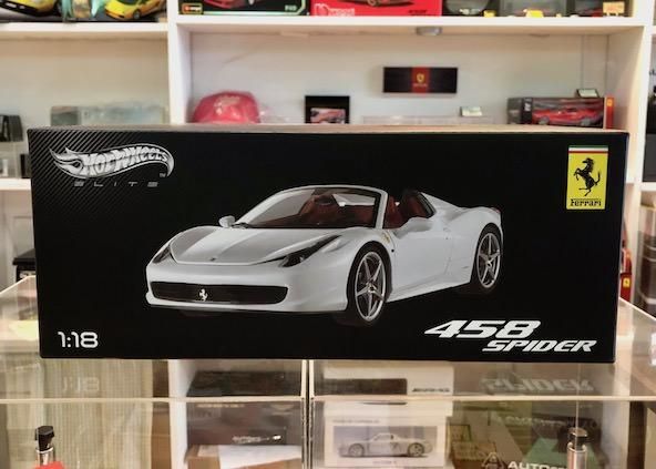 HotWheels Elite 1/18スケールミニカー「フェラーリ458スパイダー