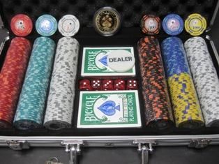 フォースポット・ポーカーセット300 -シルバー（チップセット