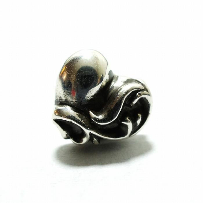 クロムハーツ ハート スタッド シルバー ピアス / CHROME HEARTS heart
