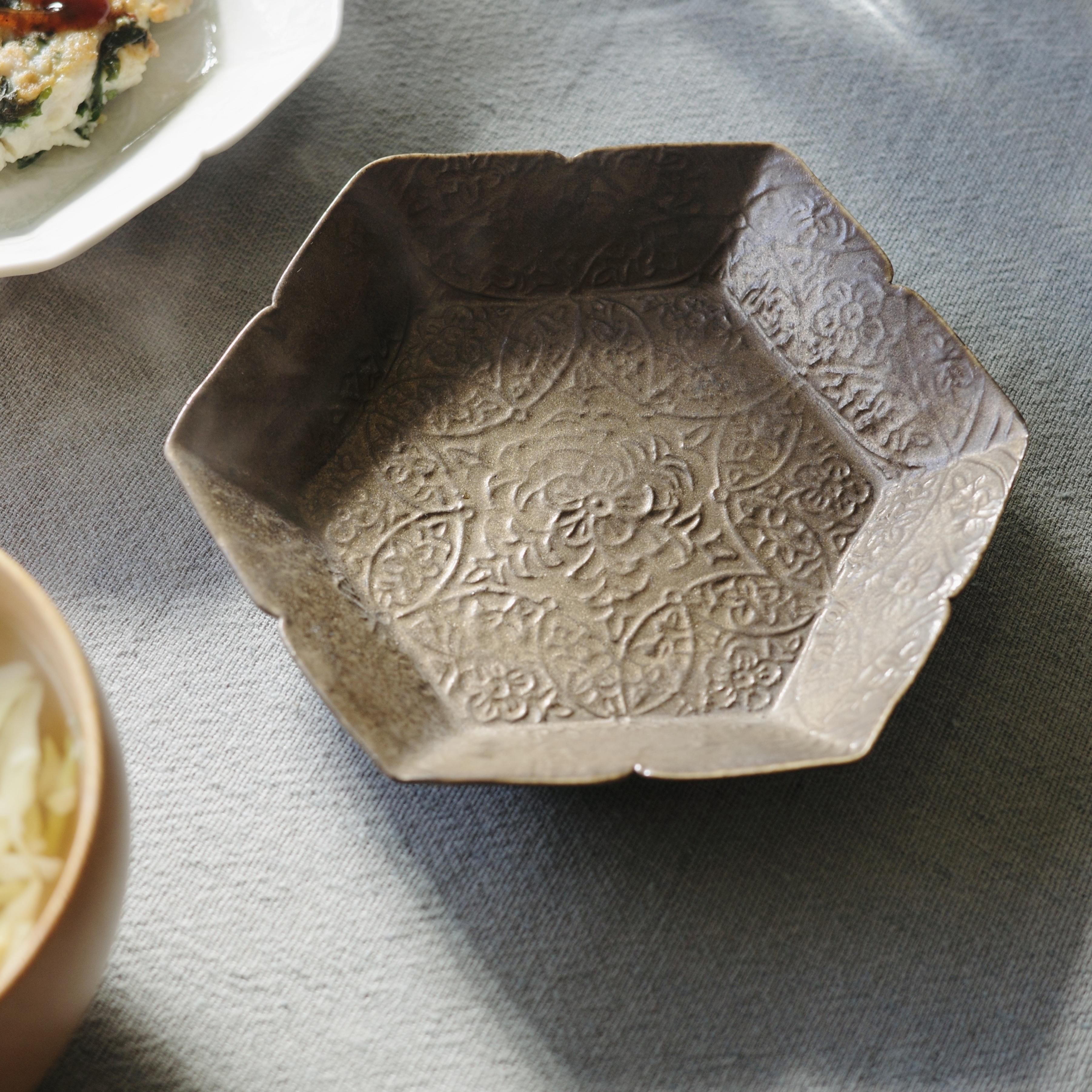 前田麻美 / 花七宝 / 7寸皿 / 八角皿 / プレート | 料理に華を添える