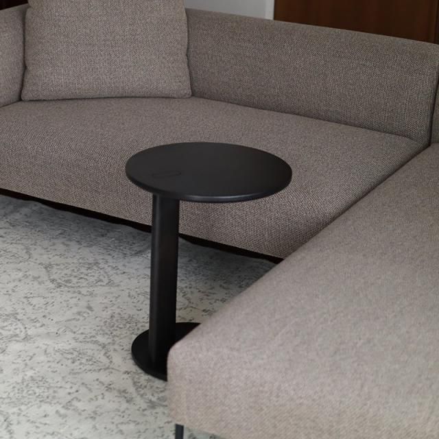 ELEPHANT SIDETABLE（エレファントサイドテーブル） / カリモクニュー