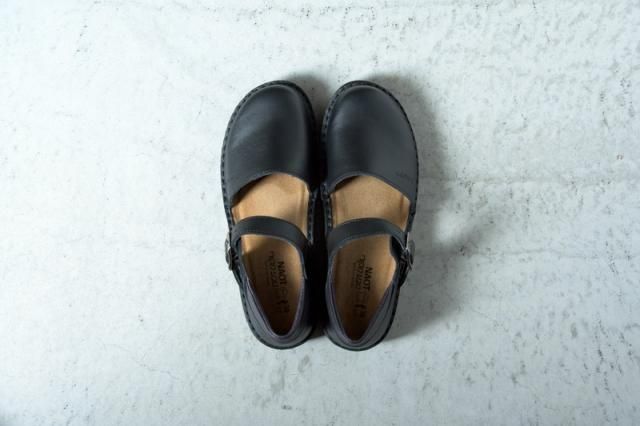 NAOT OLGA オルガ ストラップシューズ Matt Black（黒）｜FRANK暮らし