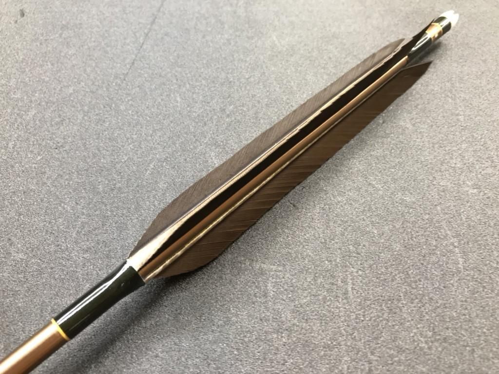 特選黒羽 手羽】ジュラ矢 6本組 2014 (20) - 大阪 猪飼弓具店（いかい