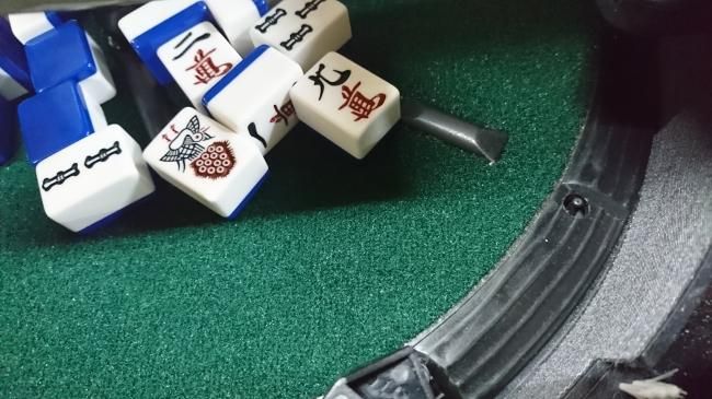 全自動麻雀卓 アモスプレジャー枠＋4型 イス・サイドテーブルフル