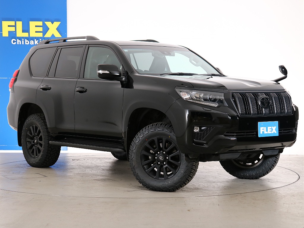 トヨタ ランドクルーザープラド 2.8 TX Lパッケージ マットブラック