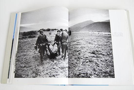 サワダ 遺された30000枚のネガから 青森・ベトナム・カンボジア 沢田教