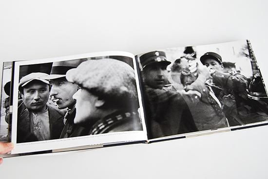 ROBERT CAPA PHOTOGRAPHS ロバート・キャパ 写真集 - 古本買取 2手舎