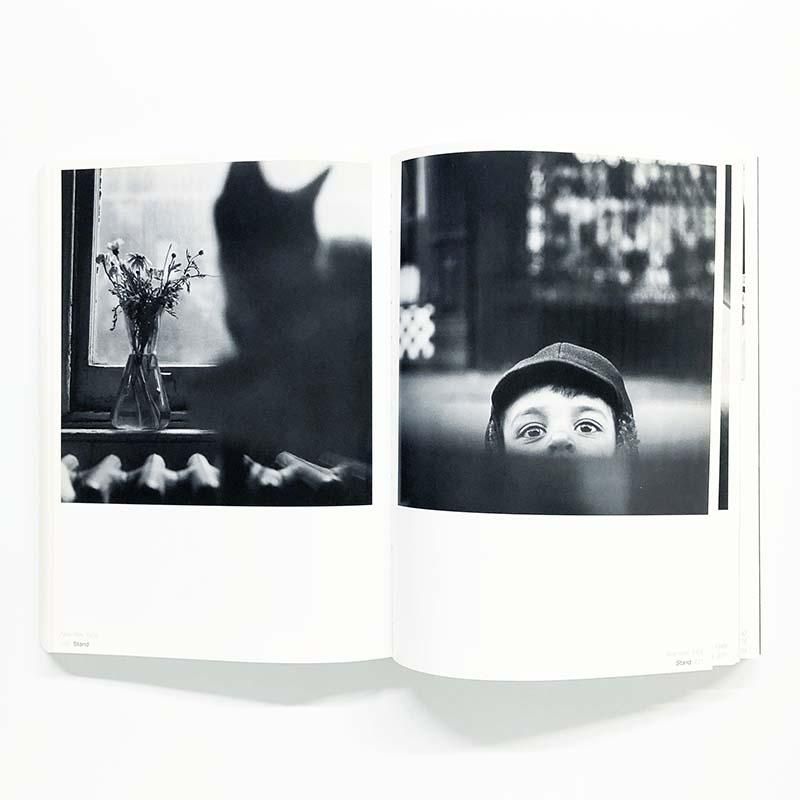 Elliott Erwitt: SNAPS Reprinted Paperback editionエリオット・アー