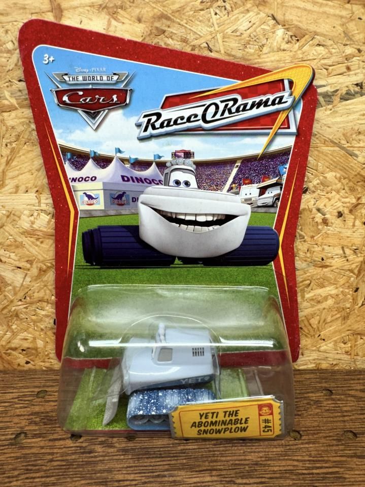 いまや貴重なRORカードのYETI！モンスターズインクの雪上車