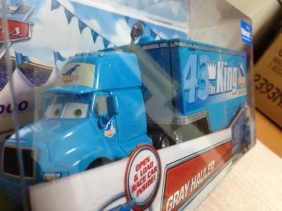 GRAY HAULER （キングのチームトレーラー）