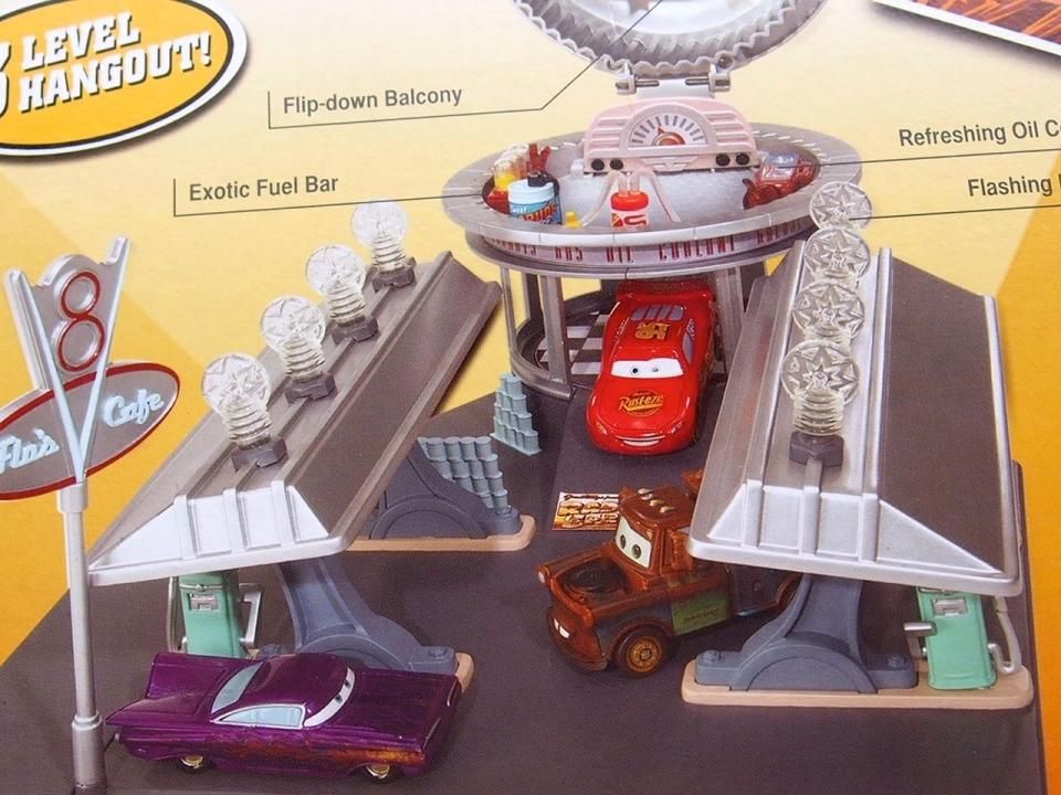 フローのV8カフェプレイセットです！2012年頃にトイザラス限定で