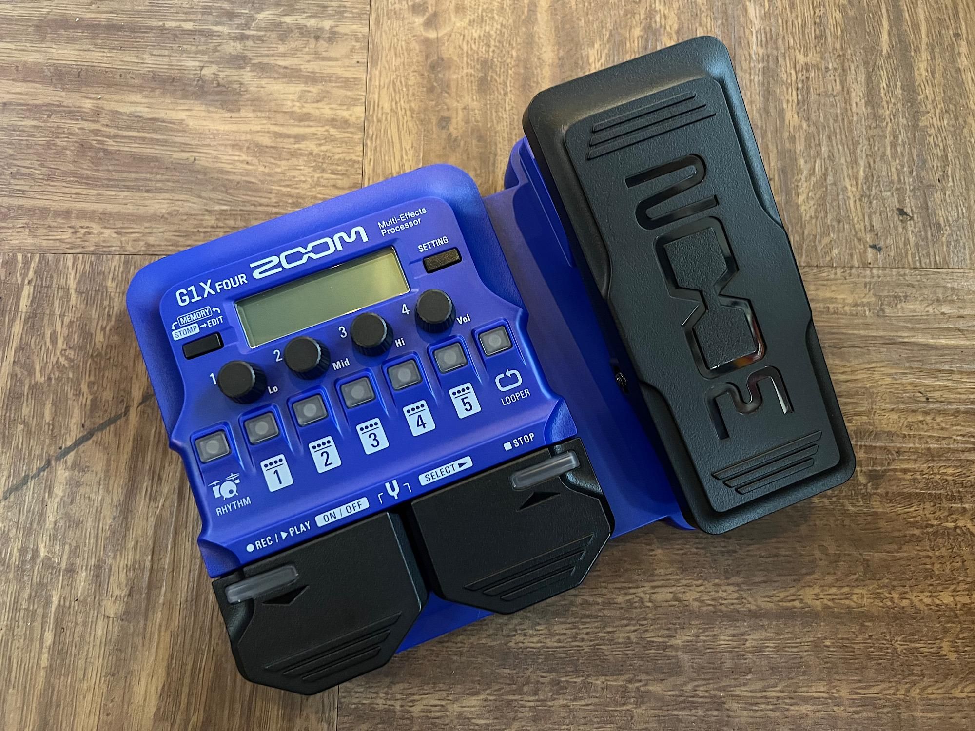 ZOOM G1X FOUR ROYAL BLUE ZOOMマルチG1X FOURのイケベさん限定ブルー