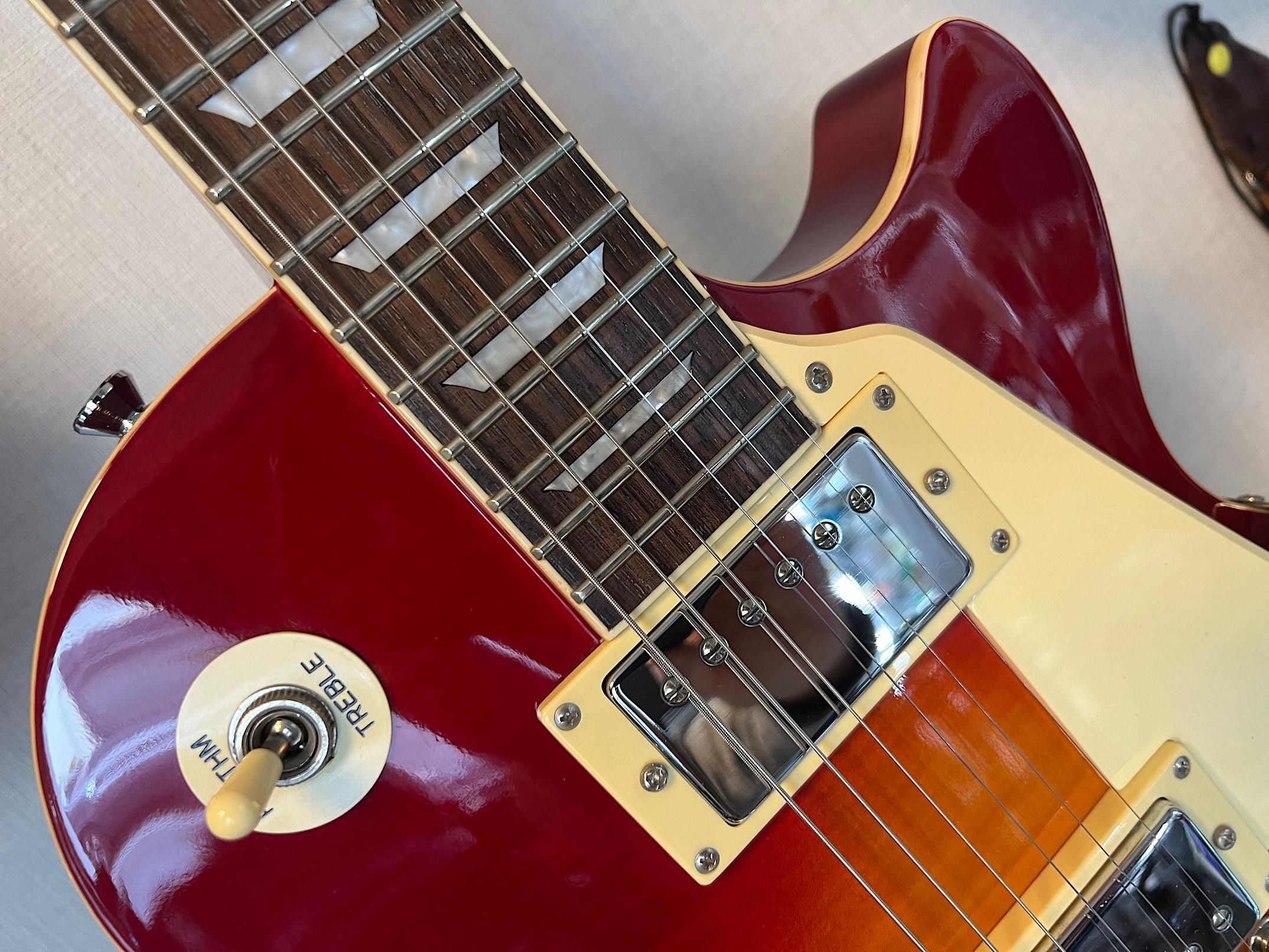 K-ON！ YUI HIRASAWA LESPAUL TYPE 数量限定販売された「けいおん